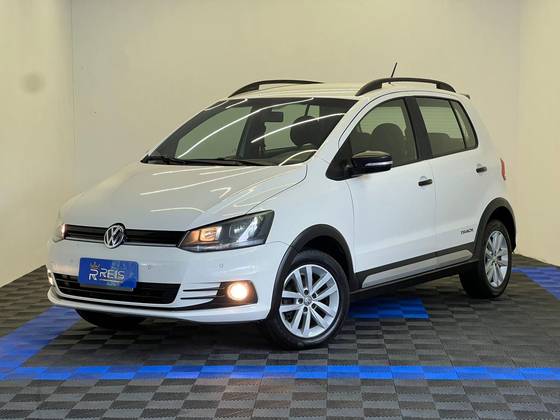 VOLKSWAGEN FOX 1.0 MPI TRACK 12V FLEX 4P MANUAL